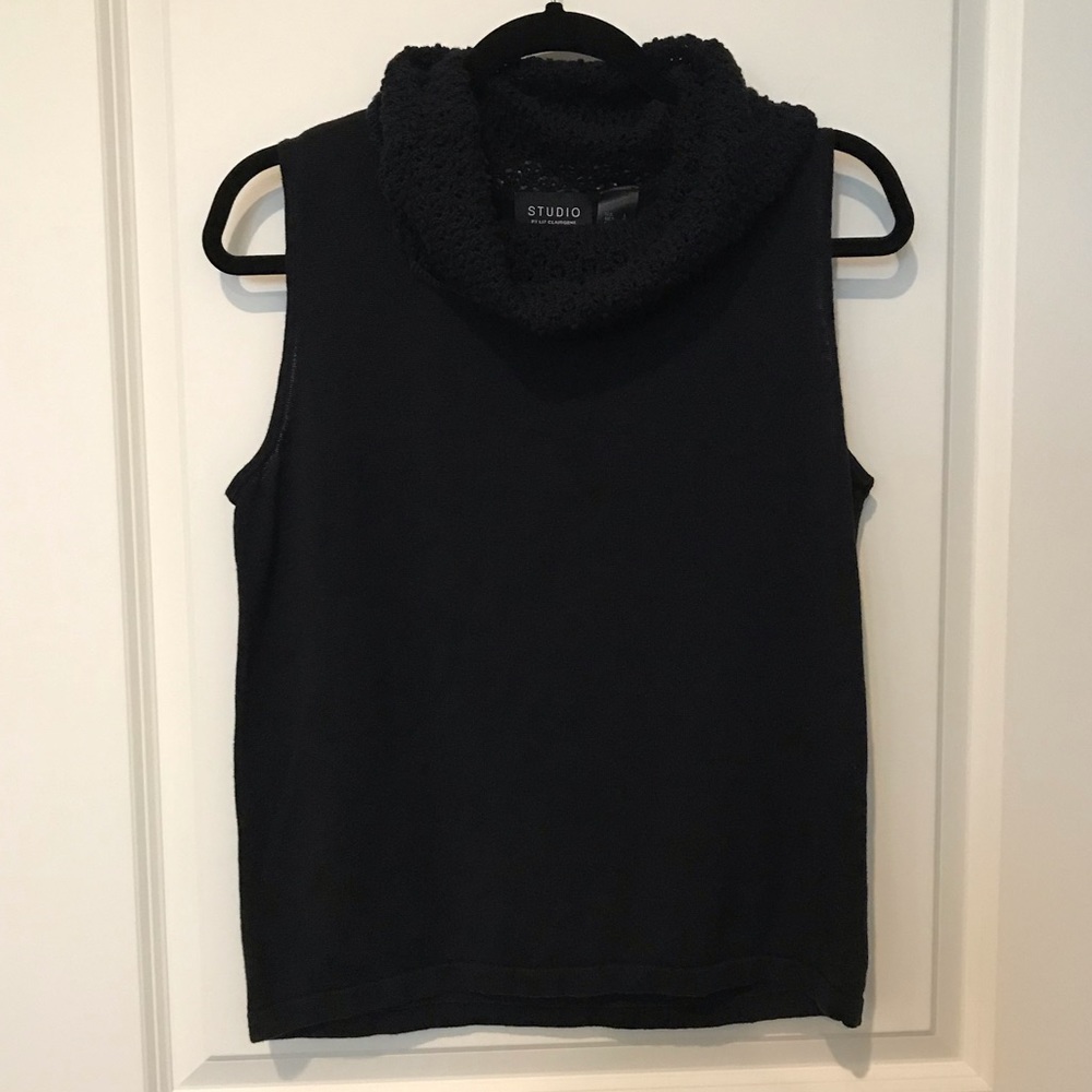 Studio by Liz Claiborne Black Sleeveless Pullover